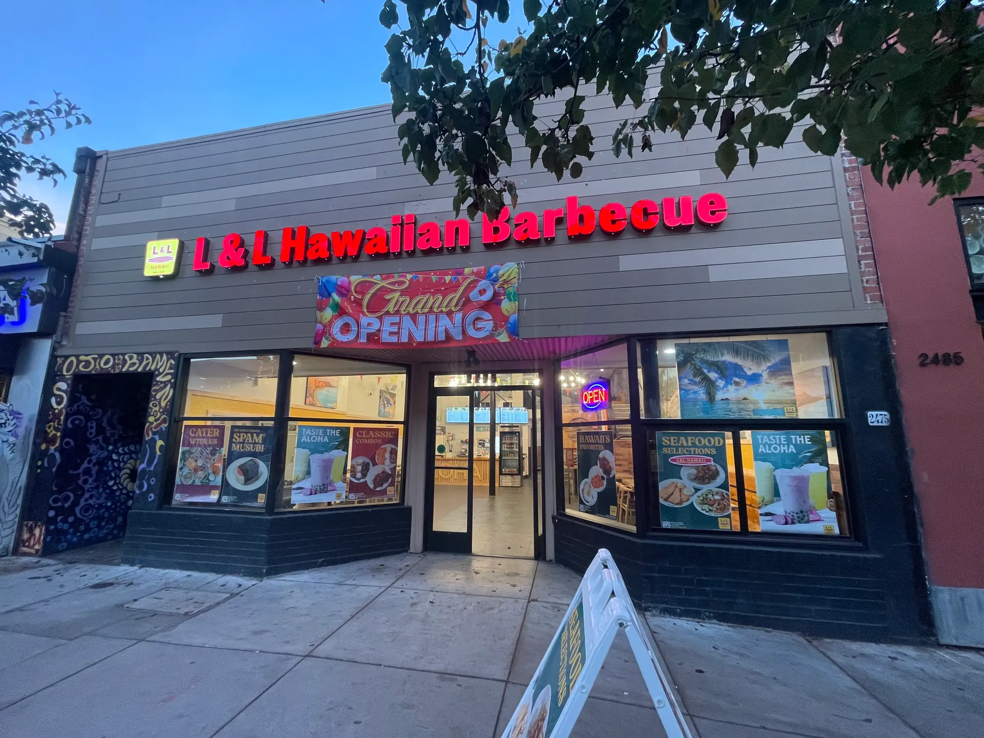 Franchise Market Update: Weekly Overview & Spotlight on L & L Hawaiian Barbecue